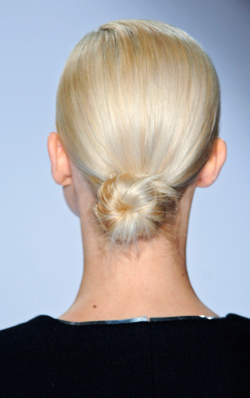 Chignon banane cheveux fins