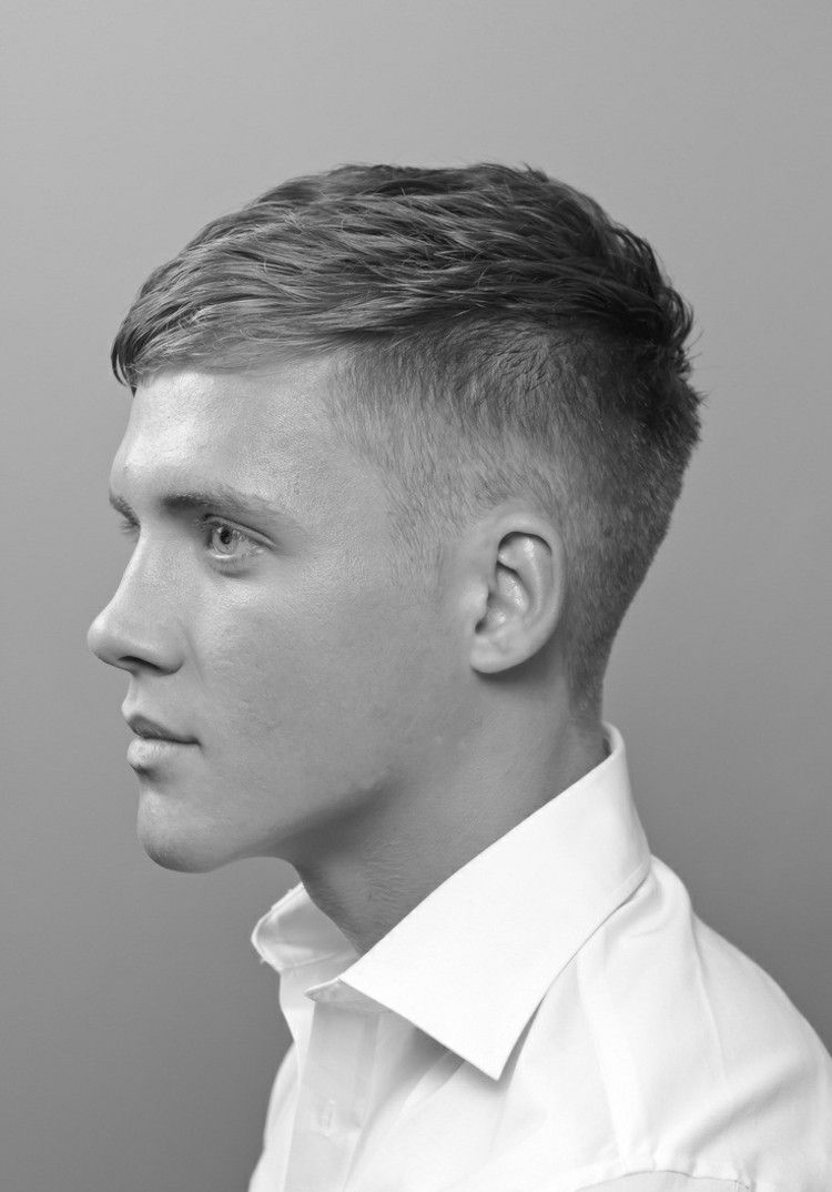 Coupe de cheveux homme undercut