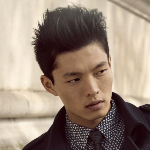 Coupe asiatique homme court