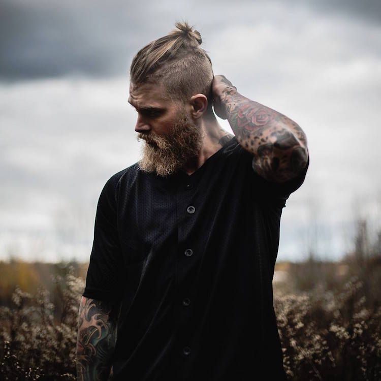 Undercut homme hipster