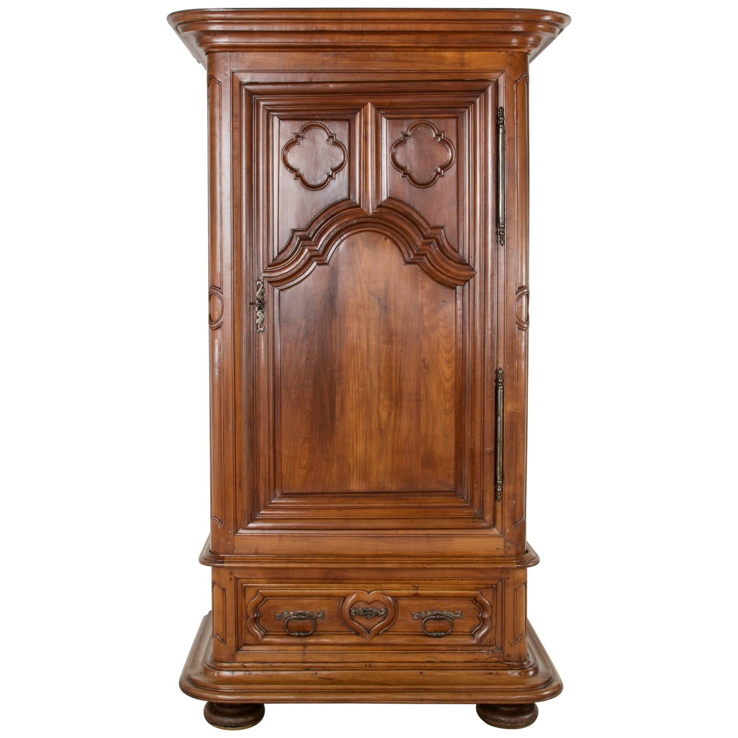 Armoire louis 13