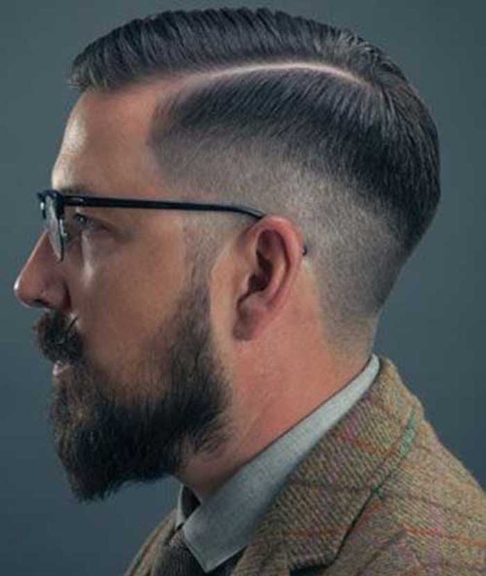 Coupe homme raie coté