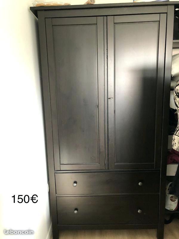 Ikea armoire noire