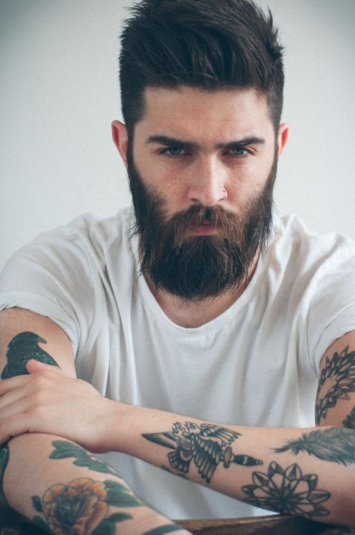 Barbe hipster homme
