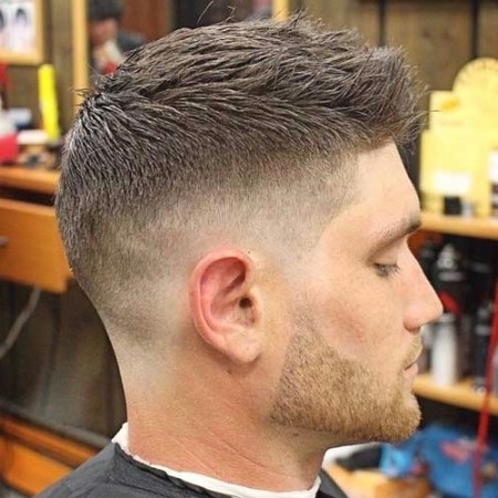 Coupe dégradé bas homme