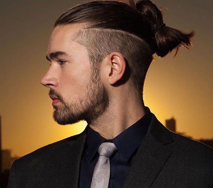 Coupe homme cheveux longs