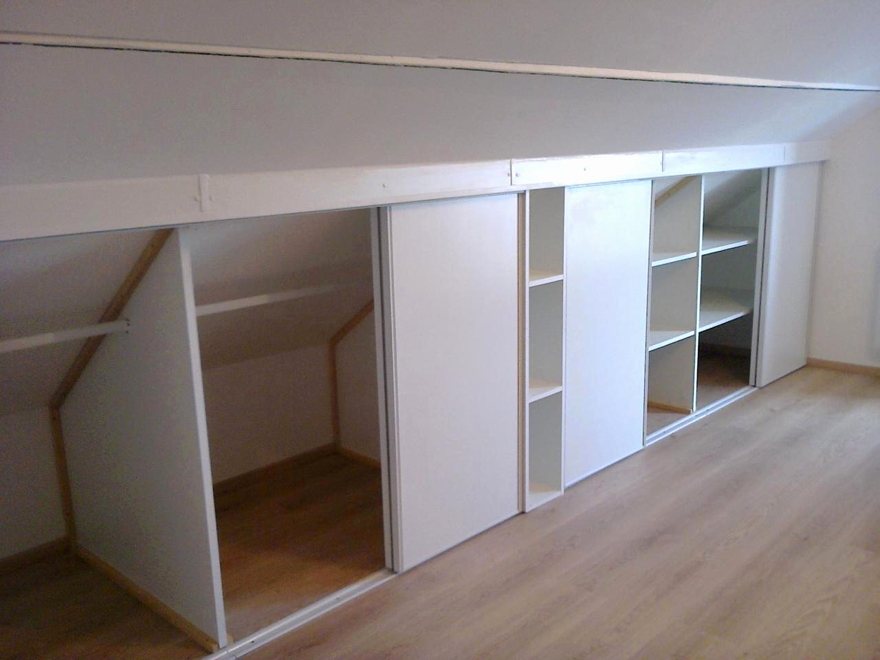 Dressing ikea sous pente